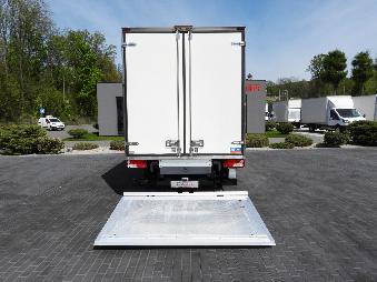 MERCEDES SPRINTER 316 CHŁODNIA KONTENER 0*C WINDA 8 PALET TEMPOMAT PNEUMATYKA KLIMATYZACJA  160KM