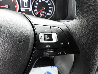 VOLKSWAGEN CRAFTER  PLANDEKA 8 PALET WEBASTO TEMPOMAT LEDY KLIMATYZACJA  180KM