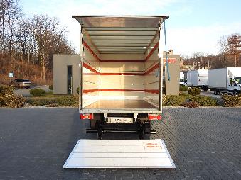 IVECO DAILY 35S16 KONTENER WINDA 8 PALET TEMPOMAT KLIMATYZACJA BLIŹNIACZE KOŁA  160KM