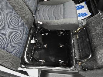 IVECO DAILY 35S15 SKRZYNIA PODWÓJNA KABINA DOKA 7 MIEJSC KLIMATYZACJA  150KM