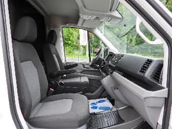 VOLKSWAGEN CRAFTER  PLANDEKA 8 PALET WEBASTO TEMPOMAT LEDY KLIMATYZACJA  180KM