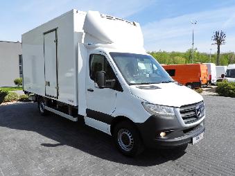 MERCEDES SPRINTER 316 CHŁODNIA KONTENER 0*C WINDA 8 PALET TEMPOMAT PNEUMATYKA KLIMATYZACJA  160KM