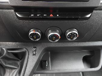 OPEL MOVANO  PLANDEKA WINDA 9 PALET WEBASTO TEMPOMAT LEDY PNEUMATYKA KLIMATYZACJA  165KM