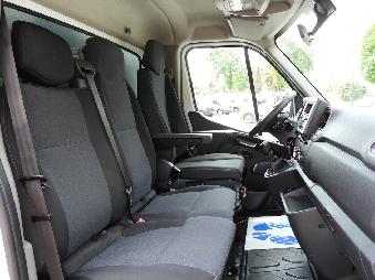 RENAULT MASTER  WYWROTKA TEMPOMAT LEDY BLIŹNIACZE KOŁA KLIMATYZACJA  130KM