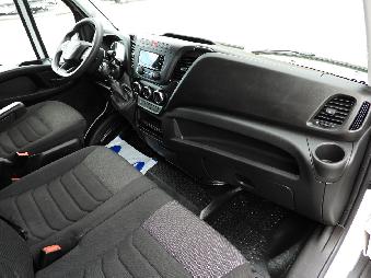 IVECO DAILY 35S16 KONTENER WINDA 8 PALET TEMPOMAT KLIMATYZACJA BLIŹNIACZE KOŁA  160KM