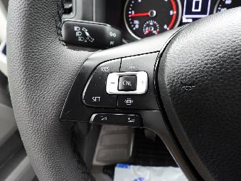 VOLKSWAGEN CRAFTER  PLANDEKA 8 PALET WEBASTO TEMPOMAT LEDY KLIMATYZACJA  180KM