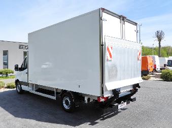 MERCEDES SPRINTER 316 CHŁODNIA KONTENER 0*C WINDA 8 PALET TEMPOMAT PNEUMATYKA KLIMATYZACJA  160KM